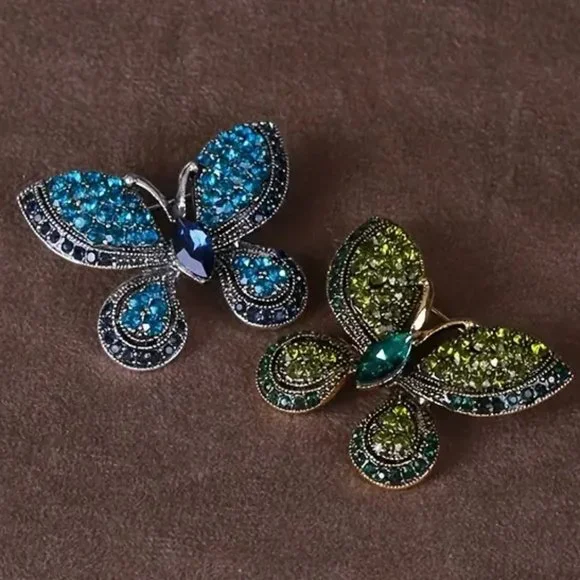 Butterfly Brooch in Green;    Blue and Pink Sold - Picture 2 of 9